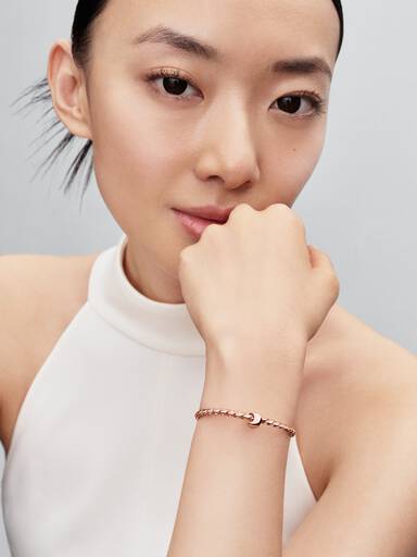 Moon 14k rose gold-plated mini charm