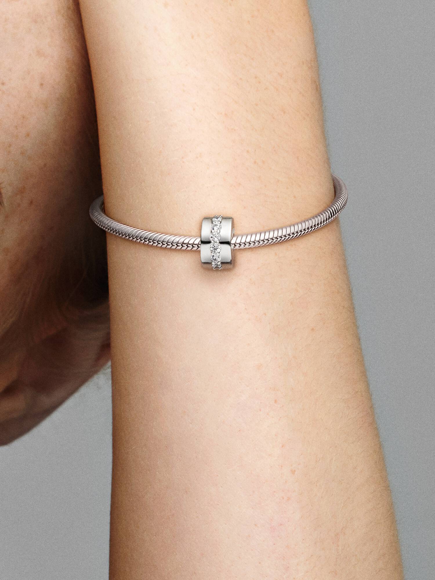 Clear Sparkling Row Clip