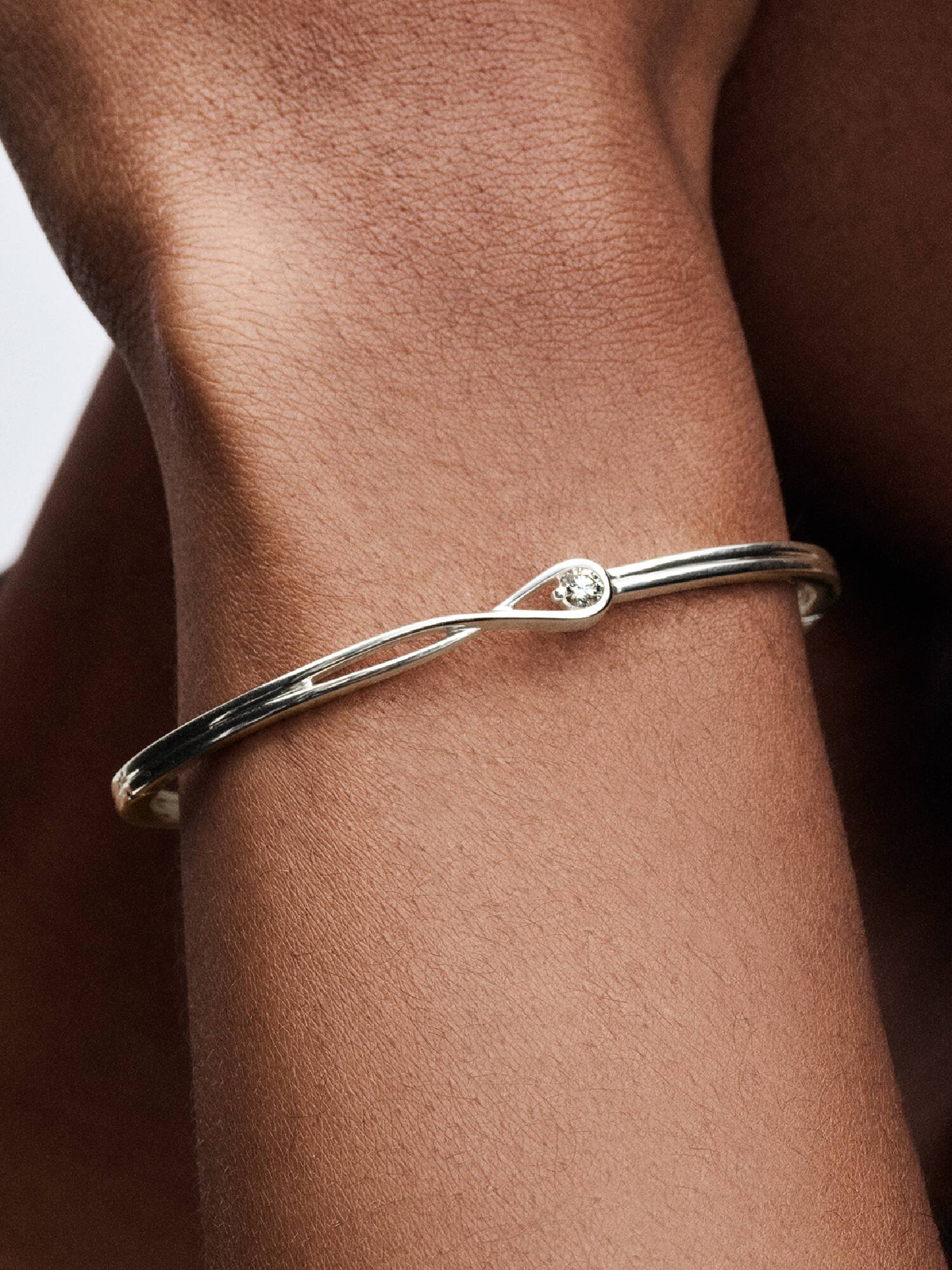 Pandora Infinite Lab-Grown Diamond Bangle