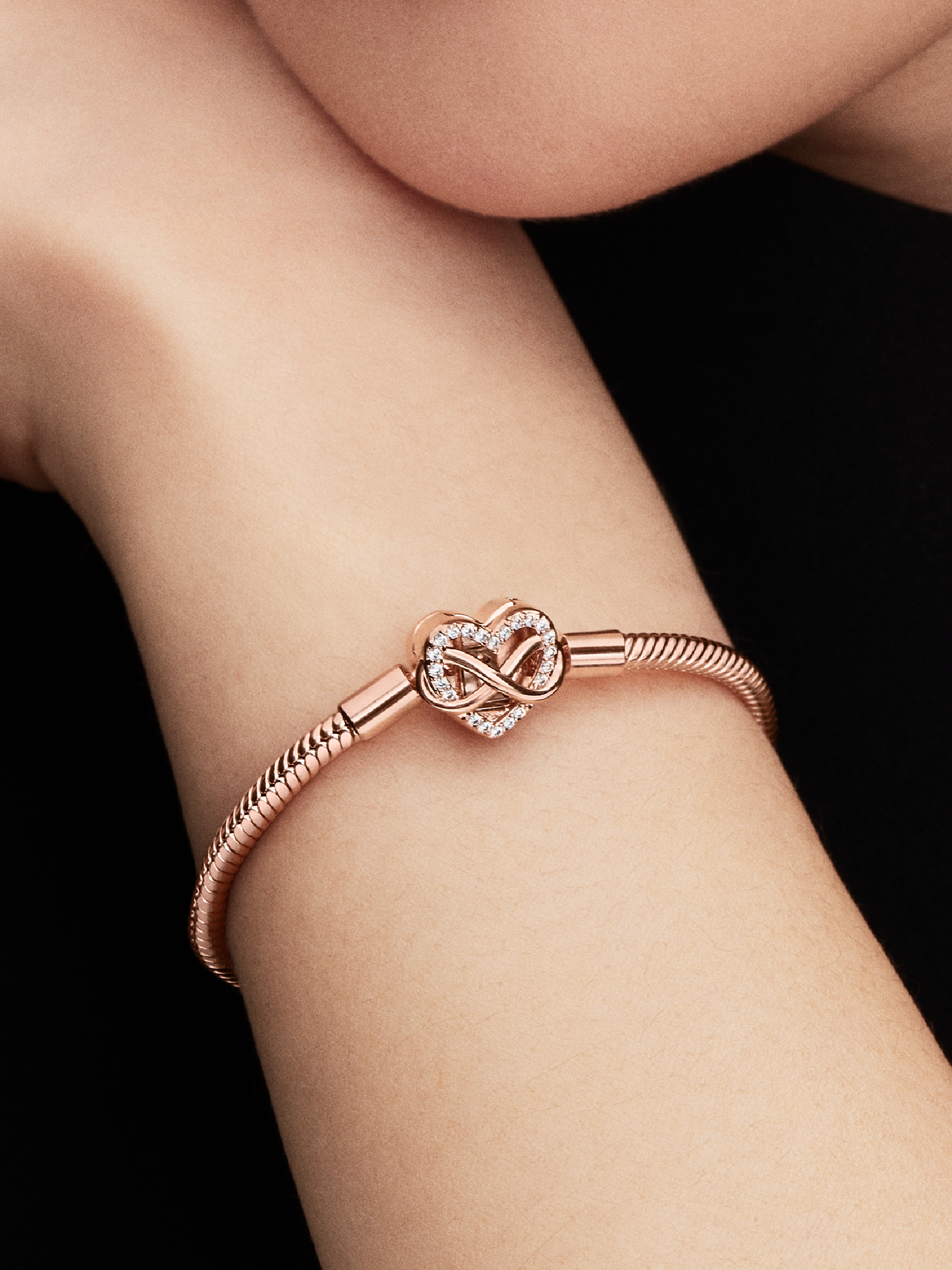 Sparkling Infinity Heart Clasp Snake Chain Bracelet | Rose gold