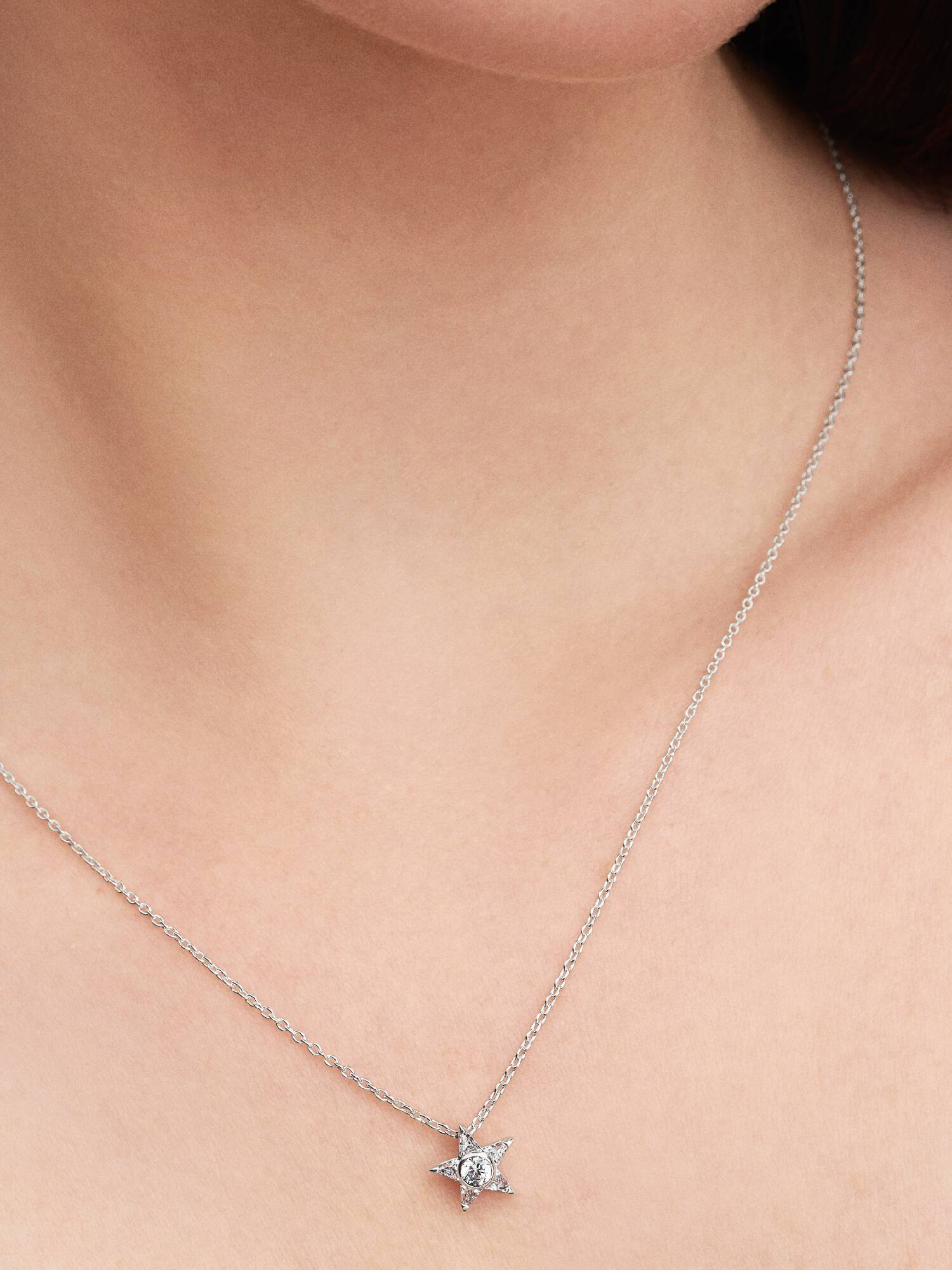 Sparkling Stella Pendant Necklace