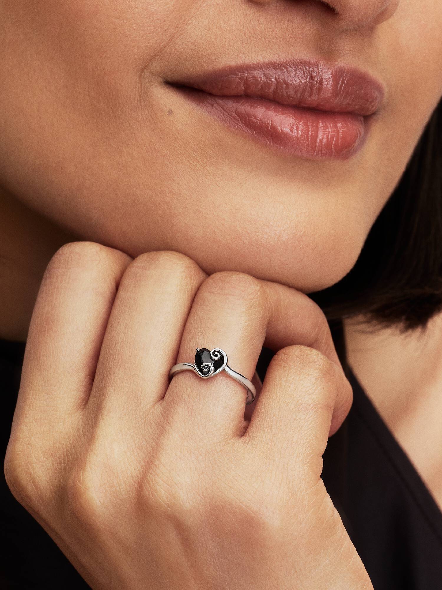 Disney The Nightmare Before Christmas Jack Black Heart Ring