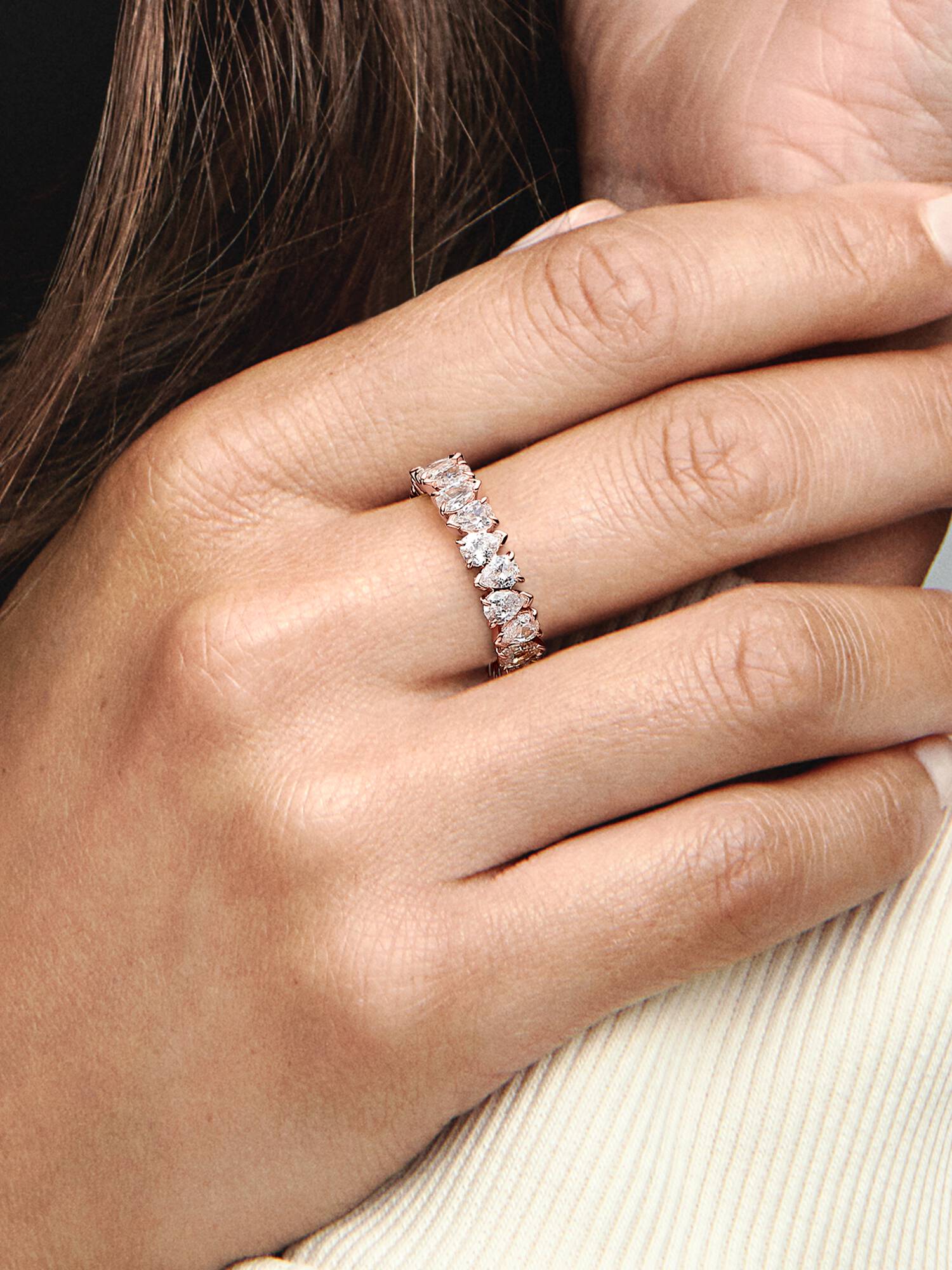 Alternating Sparkling Band Ring