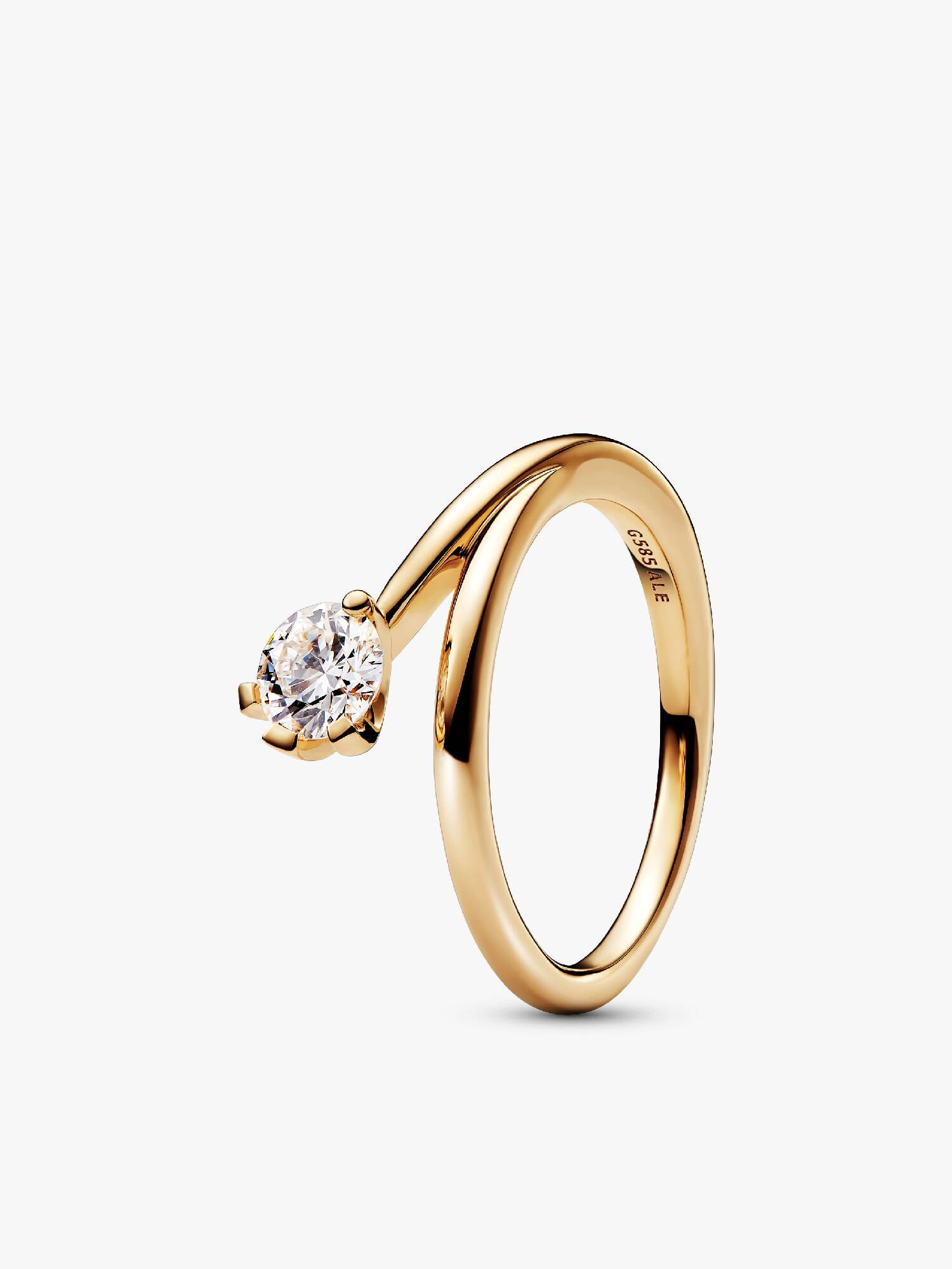 Pandora Nova Lab-Grown Diamond Asymmetric Ring