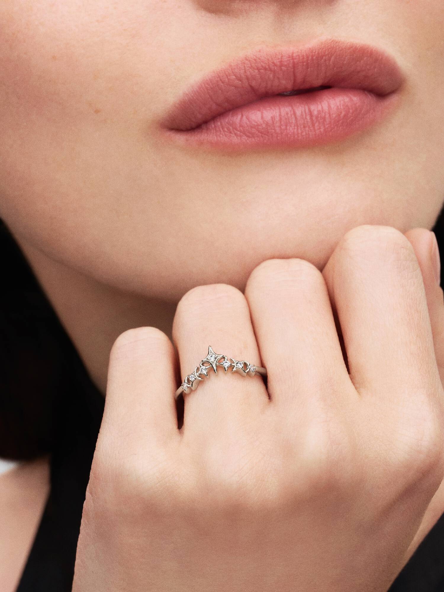 Tiara Stars Ring