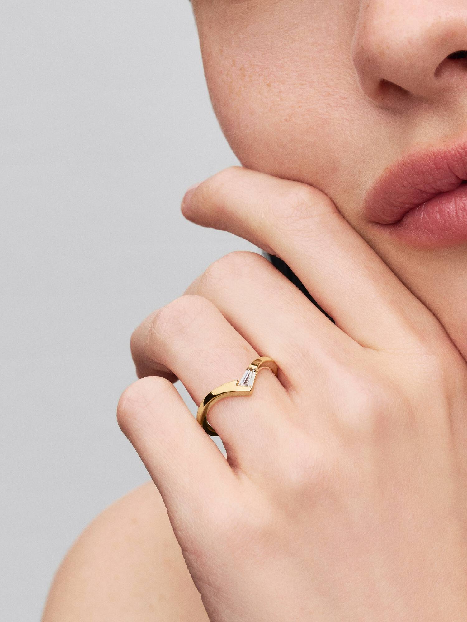 Tiara Baguette Ring